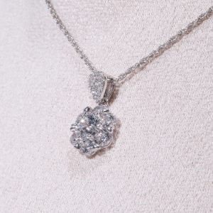 Mặt tròn đính đá viền tấm