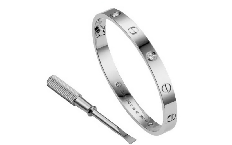 Trang Sức Titan Là Gì? 10+ Điều Bạn Cần Biết Về Kim Loại Này 5 Vòng Trang Sức Titan