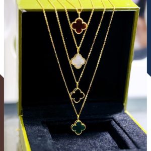 Dây chuyền cỏ 4 lá