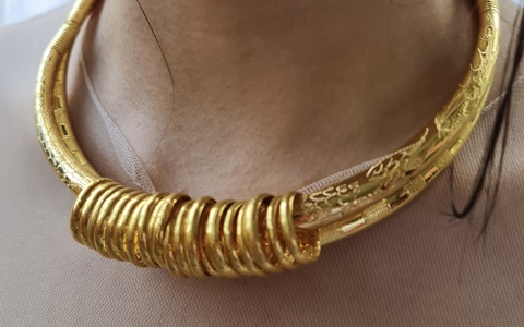 Vàng Cưới: Nên Chọn Vàng 18K Hay 24K? Giá Cả &Amp; Kinh Nghiệm Mua 2 Vàng Cưới: Nên Chọn Vàng 18K Hay 24K? Giá Cả Kinh Nghiệm Mua