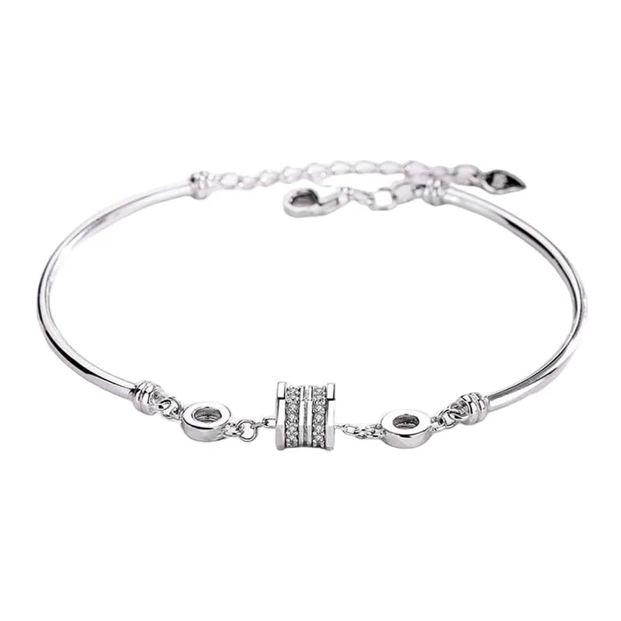 Vòng Tay Bạc Nữ: Bí Quyết Chọn Vòng &Amp; Nên Đeo Tay Nào Hợp Phong Thuỷ? 3 Vòng Tay Bạc Nữ: Bí Quyết Chọn Vòng Nên Đeo Tay Nào Hợp Phong Thuỷ?